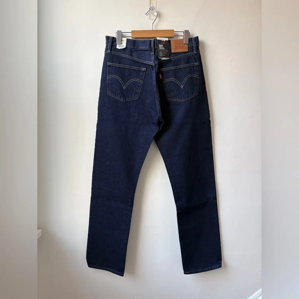 NWT Levi's 501 Jeans 30x30 - Picture 3 of 12